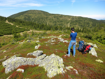 Looking at Velka Vapenica