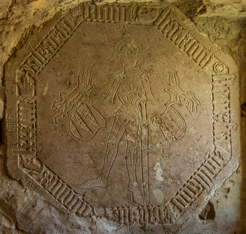 Wall relief in the stairways