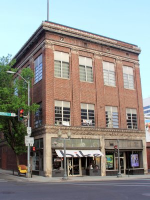 33-Roanoke.jpg