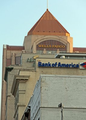 42-Roanoke.jpg