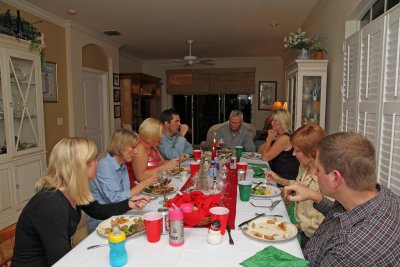 2011-12-20 Pre-Christmas Family Dinner at Joyce & Dickie's House