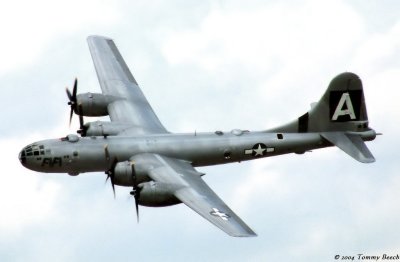 FiFi ~ ONLY  B-29 still Flying (at this time..)
