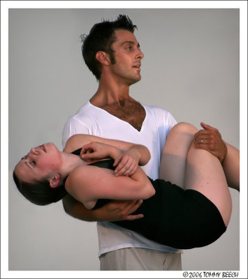 Neos Dance Theatre