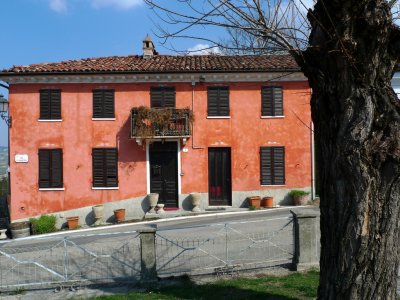 Roddino -Langhe - Italy