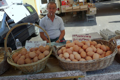 The seller of eggs