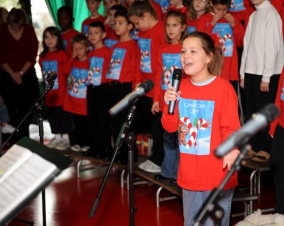 Choir at Firewheel Mall - 2007