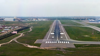Baku, Azerbeidjan runway 18