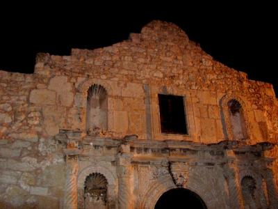 11-5-2005 Alamo by Night5.JPG