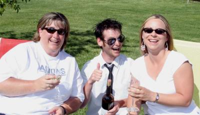 thumbs up for the Big Pine Winery