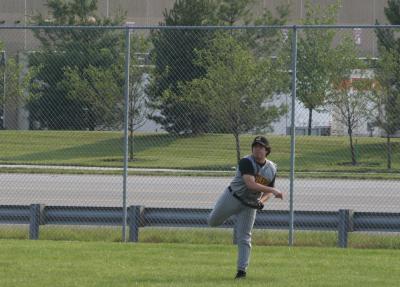 aaron throws the ball in from right field