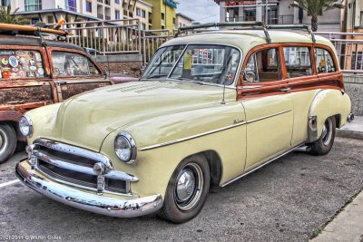 Chevrolet 1940s Woody Wgn F HDR Cars HB Pier 3-11 (182).jpg