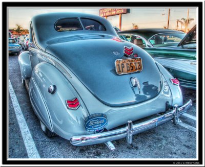 Ford 1940 Coupe 2-tone DD HDR (10).jpg