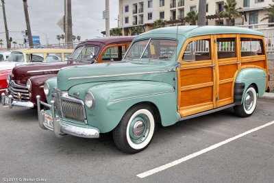Ford 1942 Woody Wgn HDR Cars HB Pier 3-11 (212).jpg