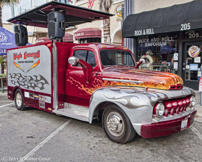 Ford 1951 Custom PU Sound Truck Cars HB Pier 3-11.jpg