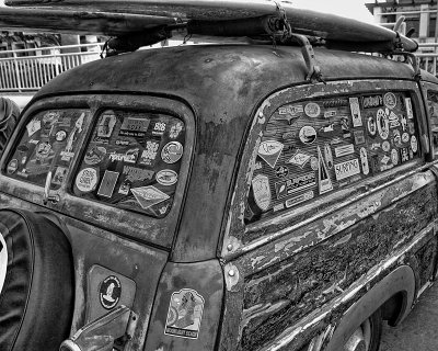 Ford 1951 Woody Wgn R HDR Cars HB Pier 3-11 4 BW.jpg