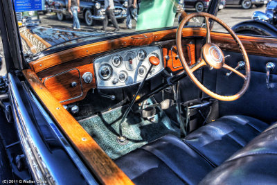Packard 1934 Convertible Interior.jpg