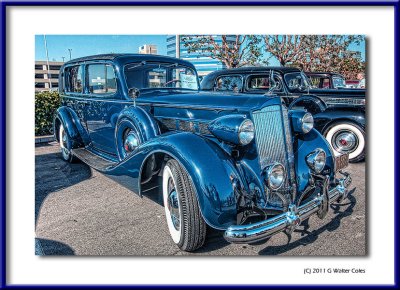 Packard 1937 Sedan Show 2011 (4) F.jpg