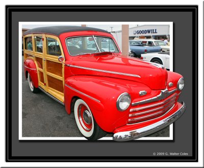 Ford 1940s Woody Red DD 2OOB.jpg