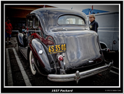 Packard 1937 Black Sedan DD (3) R.jpg