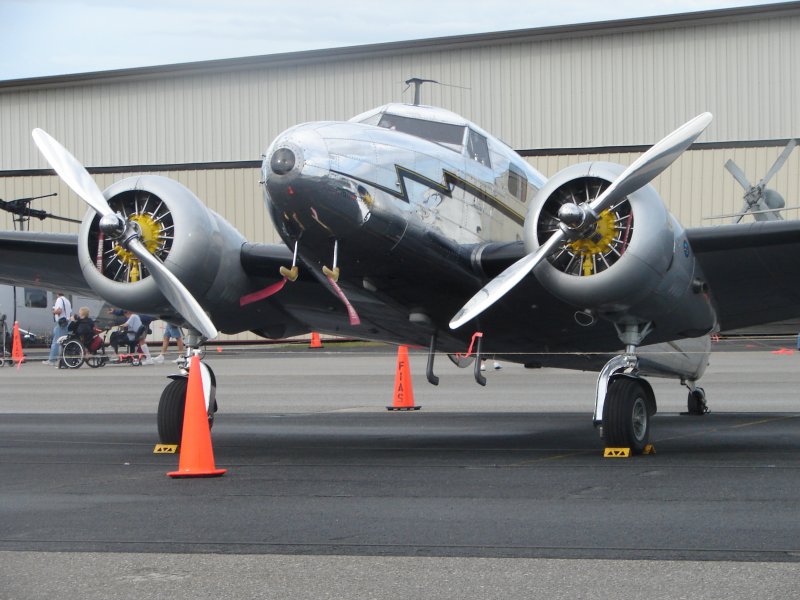 Lockheed L-12 Electra Junior