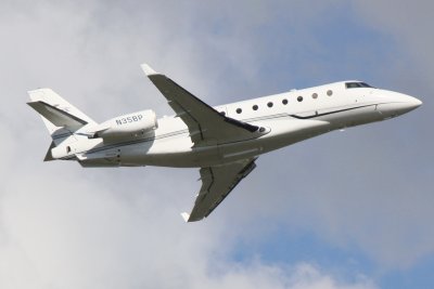 IAI Gulfstream G200 (N35BP)