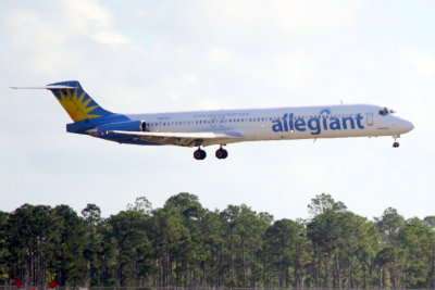 McDonnell Douglas MD-82 (N887GA)