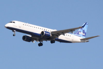 Embraer 190 (N206JB) Blue - It's The New Black