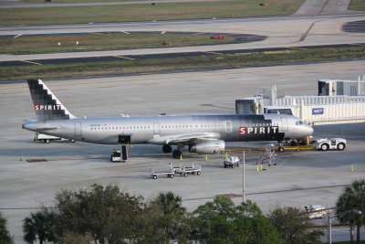 Airbus A321 (N587NK)