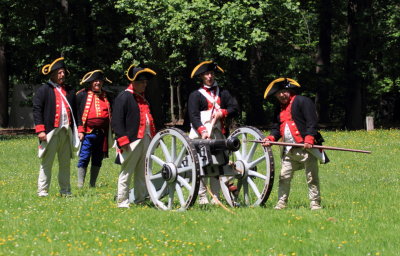 Rebels__Redcoats_051912_022.JPG