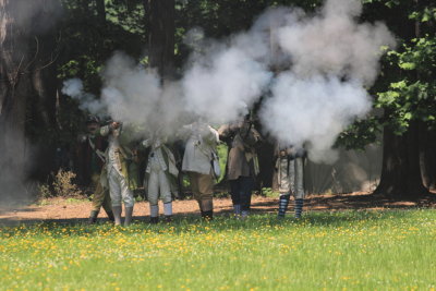 Rebels__Redcoats_051912_026.JPG