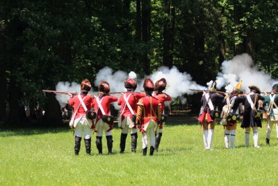 Rebels__Redcoats_051912_033.JPG