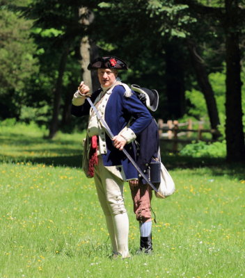 Rebels__Redcoats_051912_042.JPG