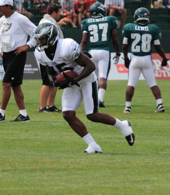 Eagles_Training_Camp_080312_012.JPG