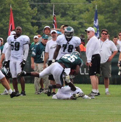 Eagles_Training_Camp_080312_036.JPG