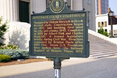Jefferson County Courthouse Historical Plaque.jpg