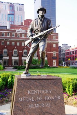 Kentucky Medal of Honor Memorial.jpg