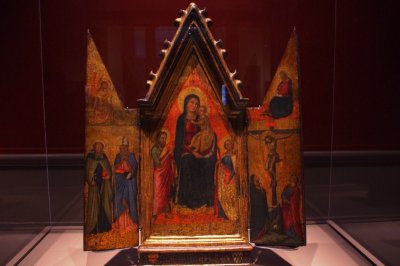 Case of Italian Alterpiece - Wooden Triptych.jpg