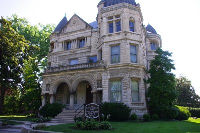 Conrad-Caldwell House - 1893 - Richardsonian Mansion (2).jpg