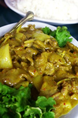 Beef Lemongrass Curry - Pho Hoa Binh (2).jpg
