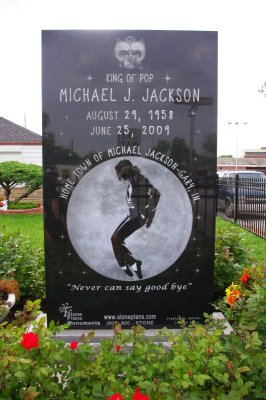 Michael Jackson Memorial - Gary.jpg