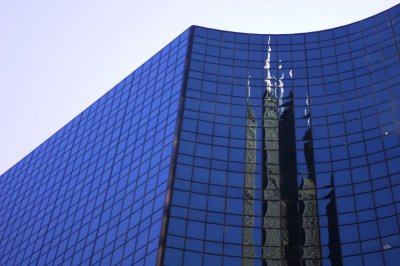 Sears Tower in Gateway Center IV - 300 South Riverside Plaza (1).jpg