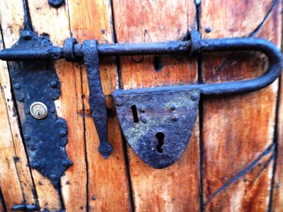 Antique Door Lock - La Candelaria (2).jpg