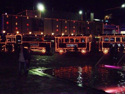 Christmas Lights Outside Gran Estacion Mall - Centro Comercial (2).jpg