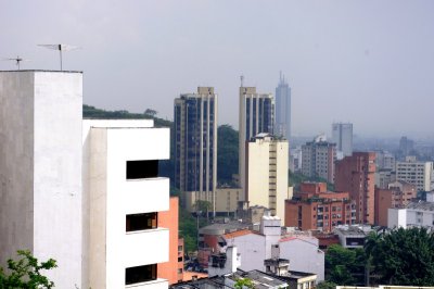 Cali Skyline from Belalcazar.jpg