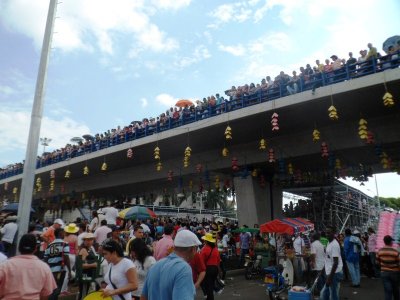 Crowd at El Salsodromo (3).jpg