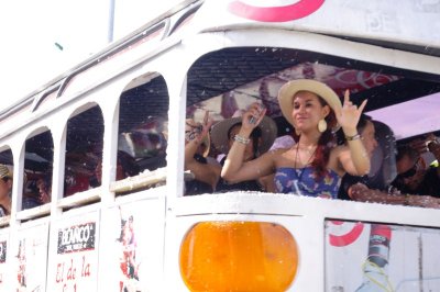 Rumba Buses - Feria de Cali (6).jpg