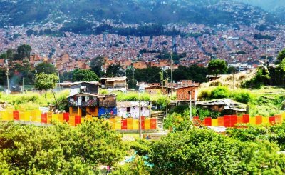 Barrios in Medellin.jpg