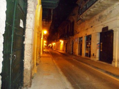Calle de Chicheria at Night.jpg