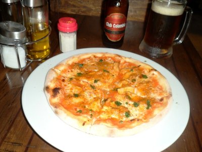 Seafood Pizza - Otro Mundo Restaurant.jpg