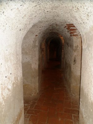 Underground Tunnels at Castillo (2).jpg